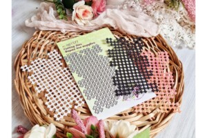 metal cutting die "perforated card panel" | agiart